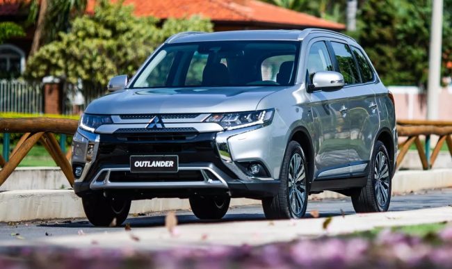 Mitsubishi Outlander ganha novo visual para o Salão do Automóvel