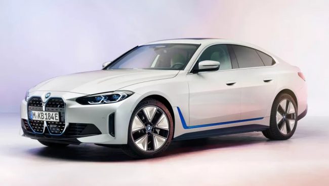 BMW i4:  o sedã elétrico com visual de M3